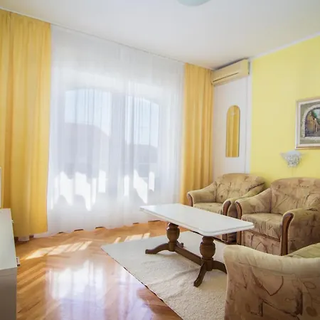 Seaside House Barbat, Rab - 13806 Сasa de vacaciones Barbat na Rabu
