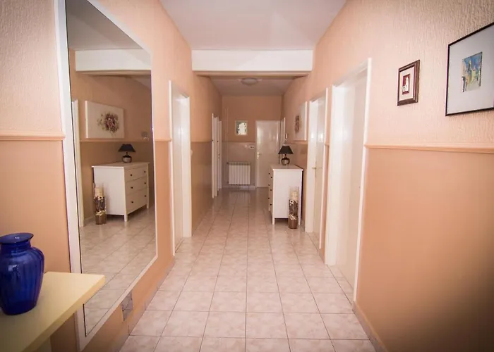 Seaside House Barbat, Rab - 13806 * Barbat na Rabu